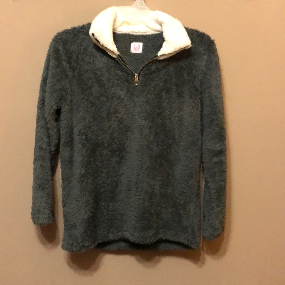 Grey & White Sherpa Pullover